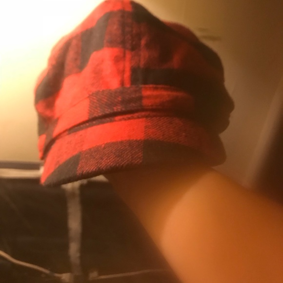 Lot of 2 Plaid Cabbie Hats Brand New - Picture 2 of 4